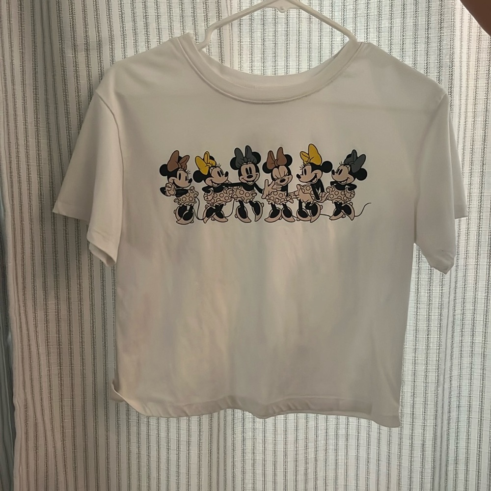 t-shirt from disney, size small